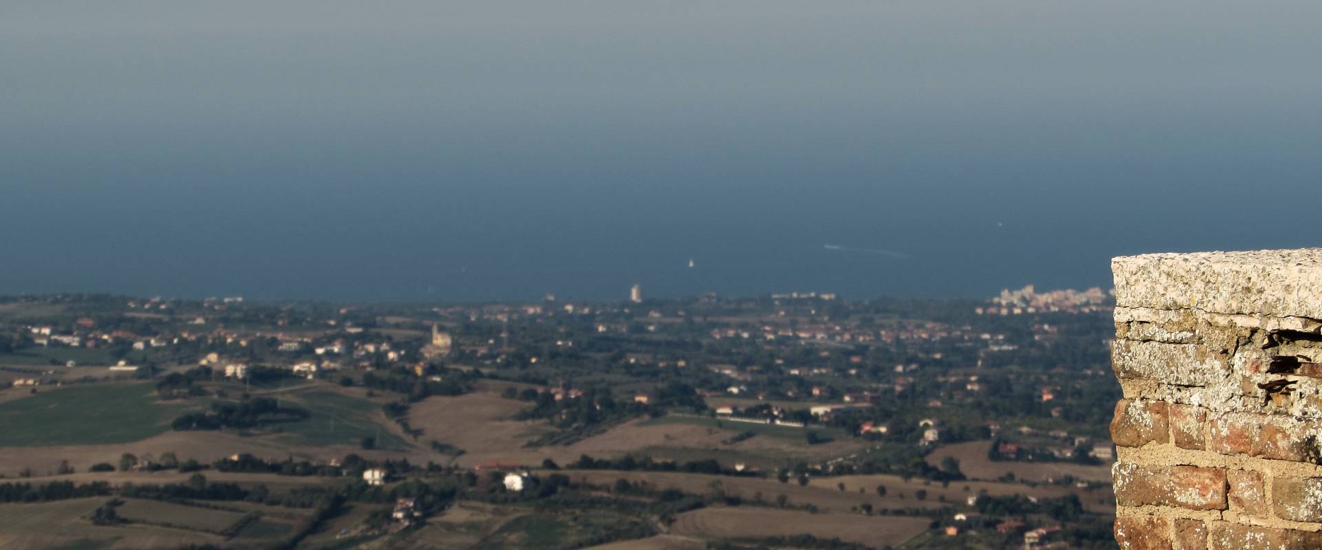 Panorama dalla Rocca photo by Larabraga19